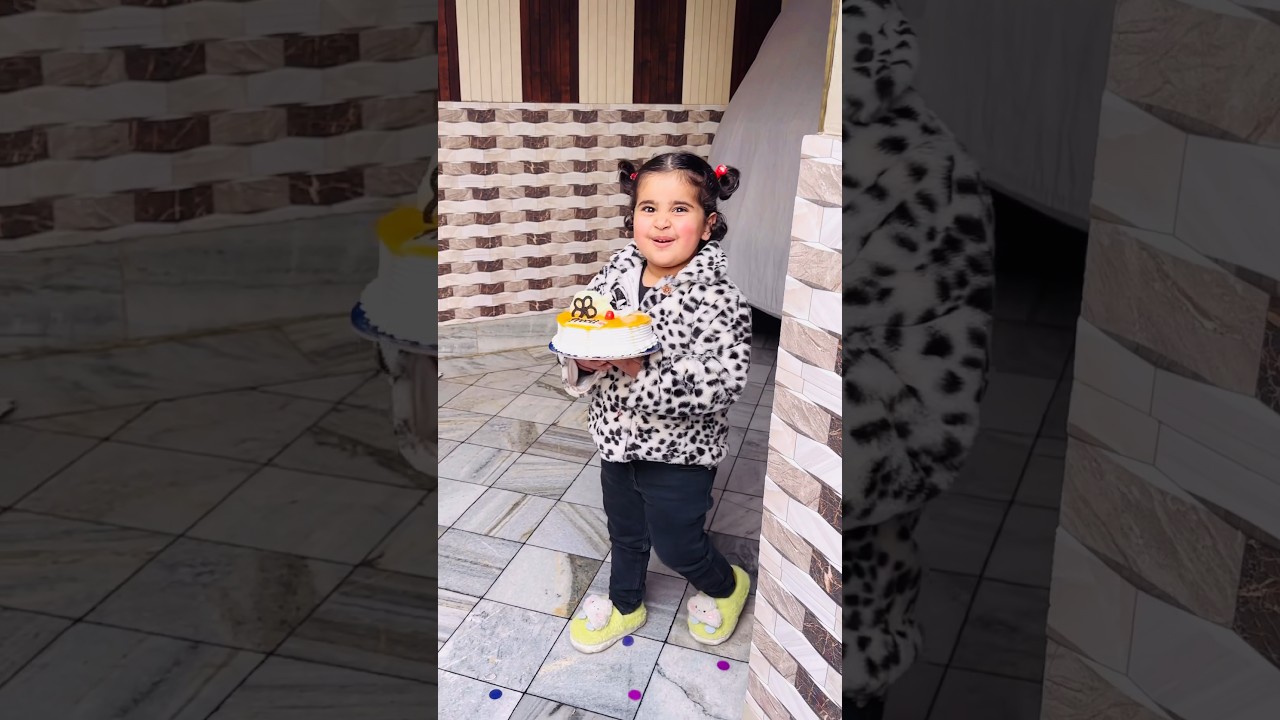 Anaya Ne Celebrate Kiya Mumma Ka Birthday 🎂