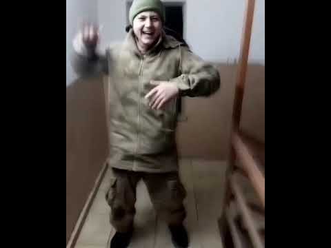 Annesi Dansöz Olarak Doğurmuş 😂😂😂