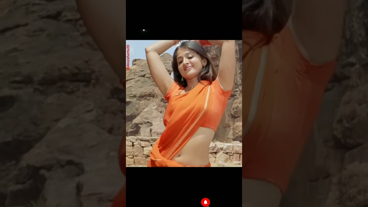 🥀💃Anushka shetty 🎶mai hu na #srk #short
