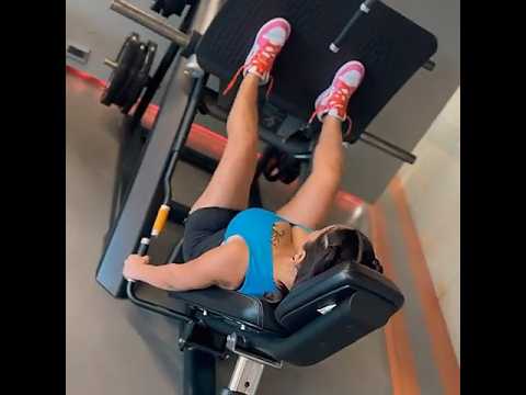 Anveshi jain 🏋🚴💪 workout in gym #viral #anveshijain #gym #fitness