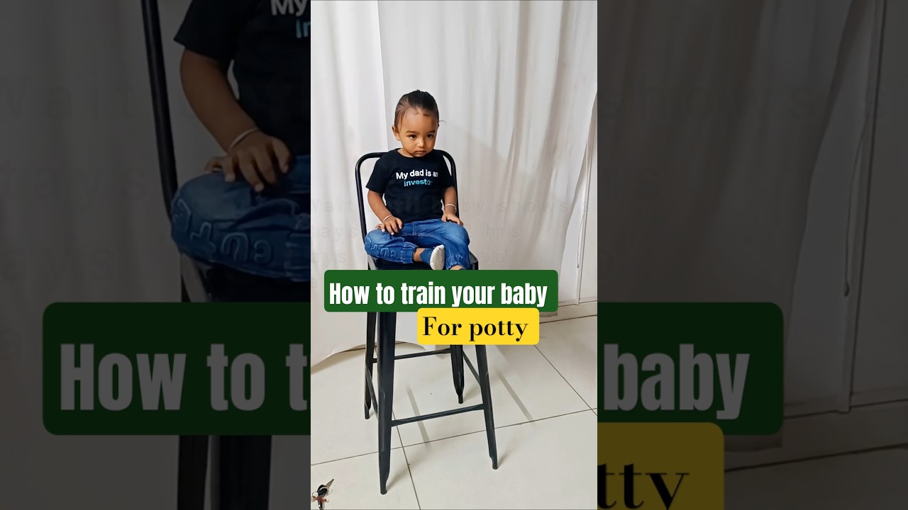 Are your baby potty trained? 18 month old baby 🤔🤫 #toddlerlife #babydevelopment #momhacks #shorts