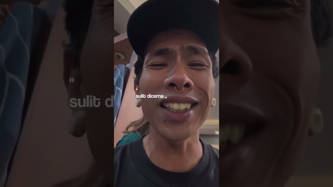 Ari Lesmana pas lagunya diputer di sebuah mall song  @charitamy - Mangu #cover  #trending