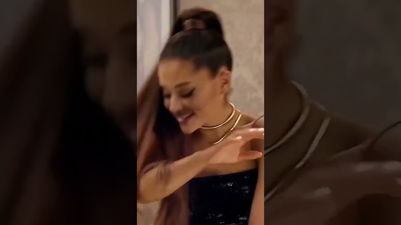 Ariana Grande's sneeze sounds so cute 💗 #celebrity