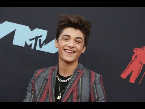 Asher Angel Wiki: Birthday, Age, Parents, Sibling And Facts About The Andi Mack Star