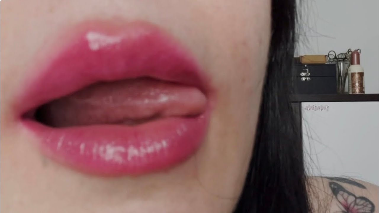 ASMR - Lens Licking & Kissing #kiss #asmr #mouthsounds