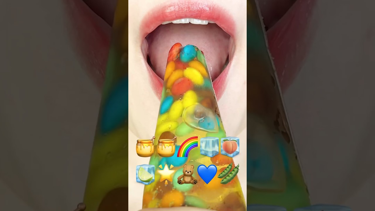 ASMR EMOJI FOOD 🍯🍯🌈🧊🍑🍋‍🟩🌟🧸💙🫛 이모지 먹방 (sped up)