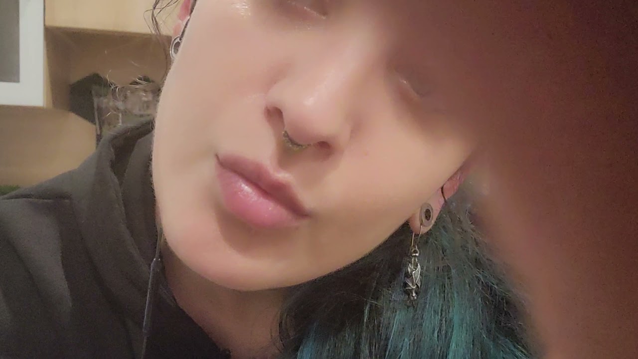 ASMR Lens Fogging & Kissing 💋