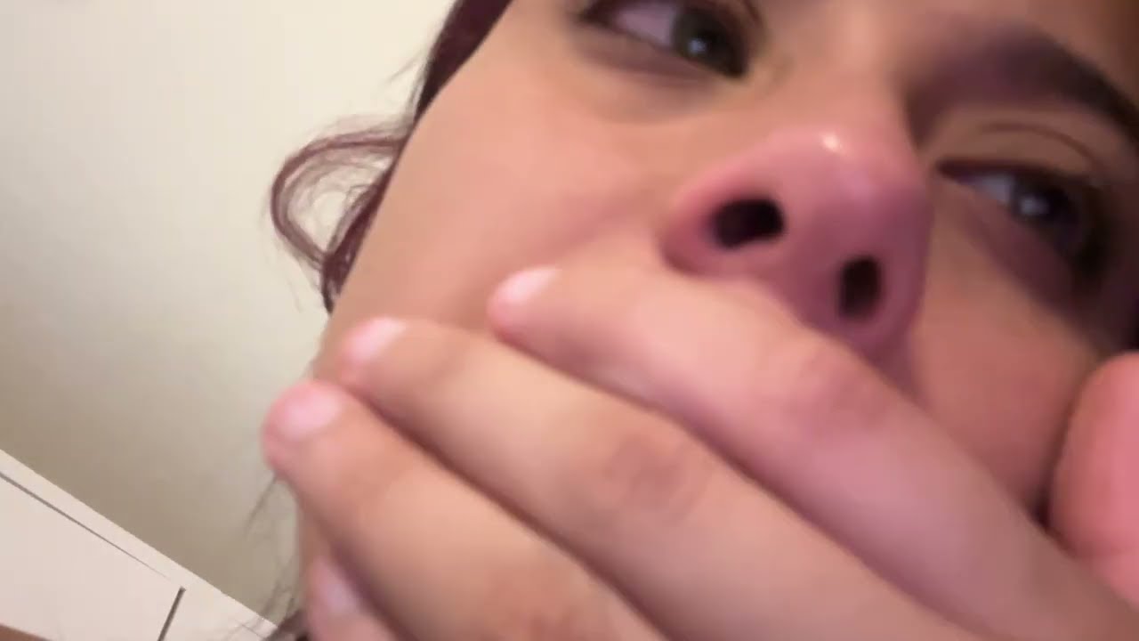 ASMR LENS LICKING 👅