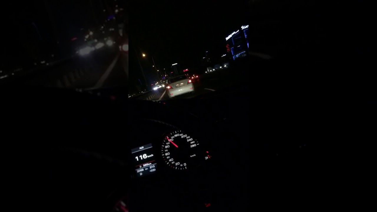 Audi Gece Araba Snapleri