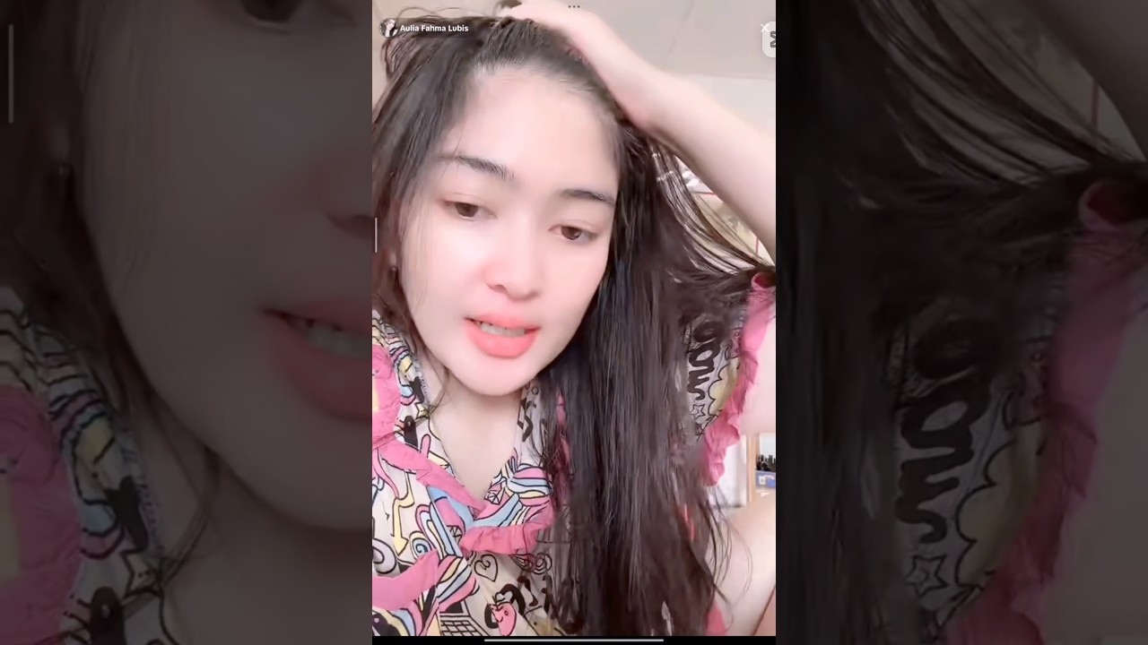 aulia fahma lubis LIVE HOT belahan pink seksi & paha putih halus mulus 7