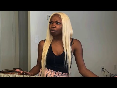Auntie confronts Moo Moo about her blonde hair