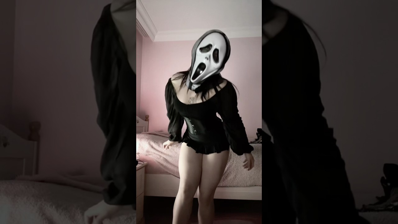 average halloween costume