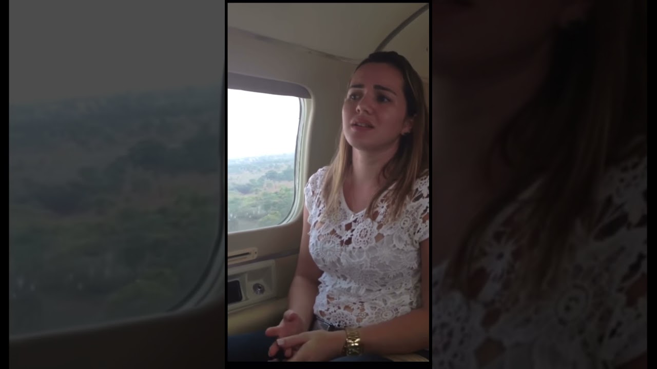 AVIÃO CAINDO! Desesperador! Menino pede um abraço antes da queda🥲 #shorts