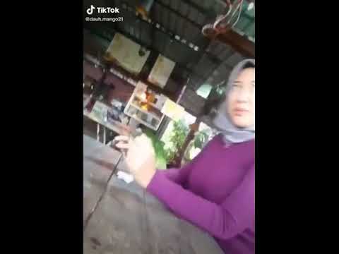 Awek Kelantan Tayang Aset Baik..