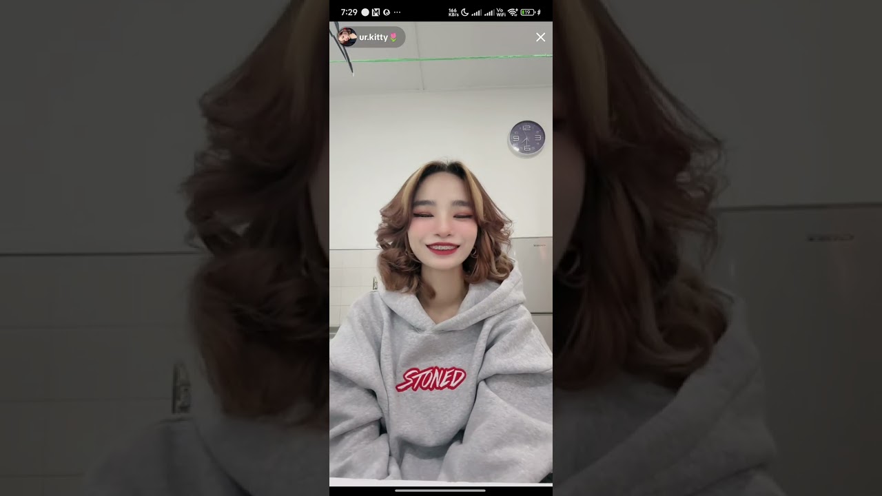 Awek melayu cute live tiktok