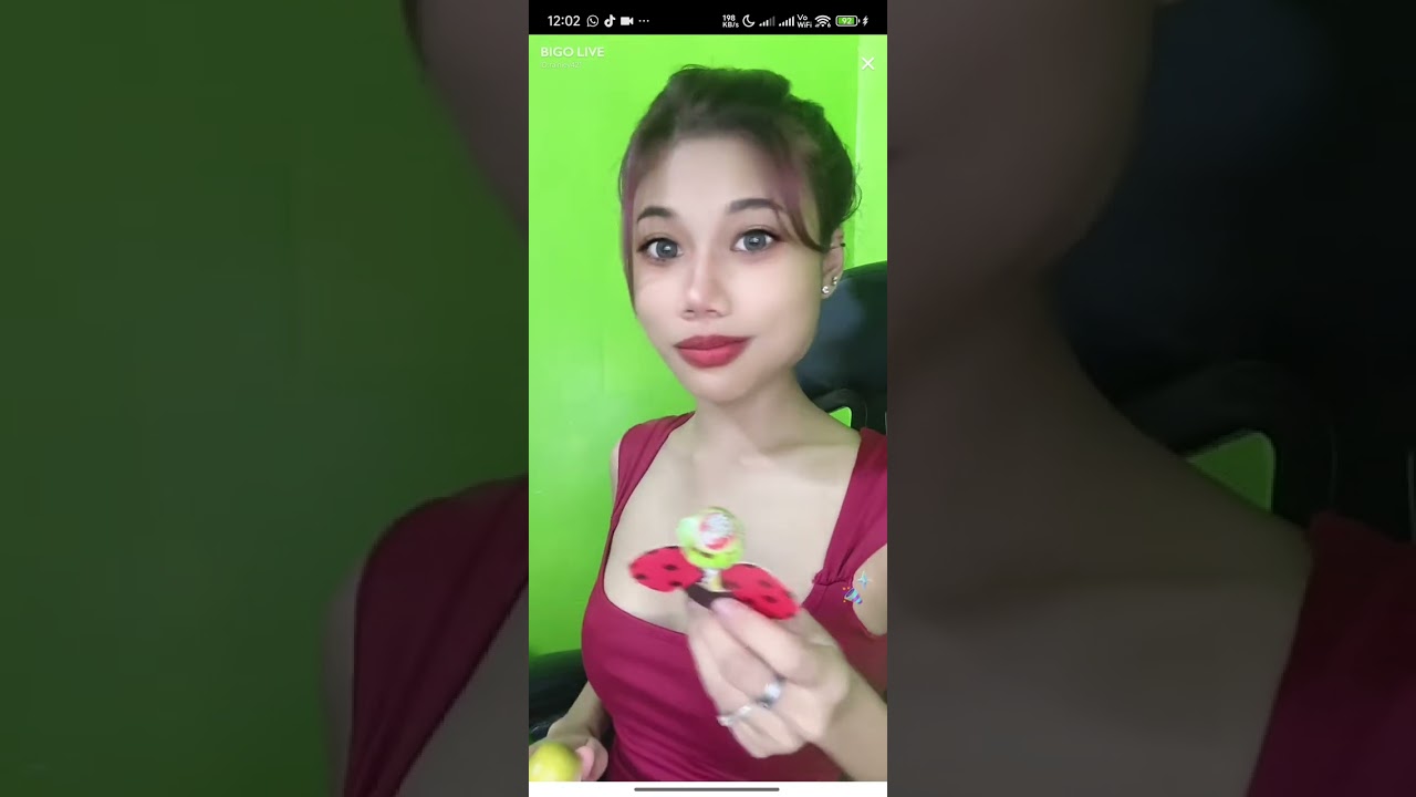 Awek melayu hot live bigo