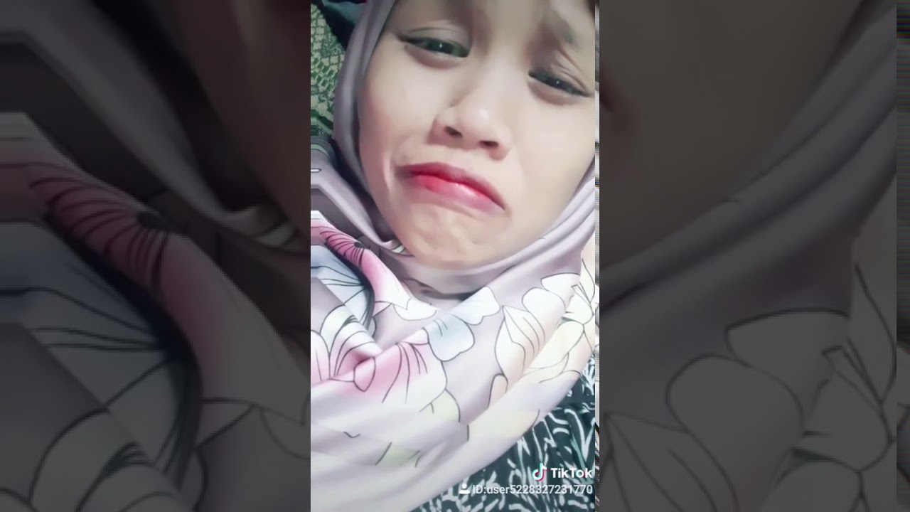 Awek tiktok..