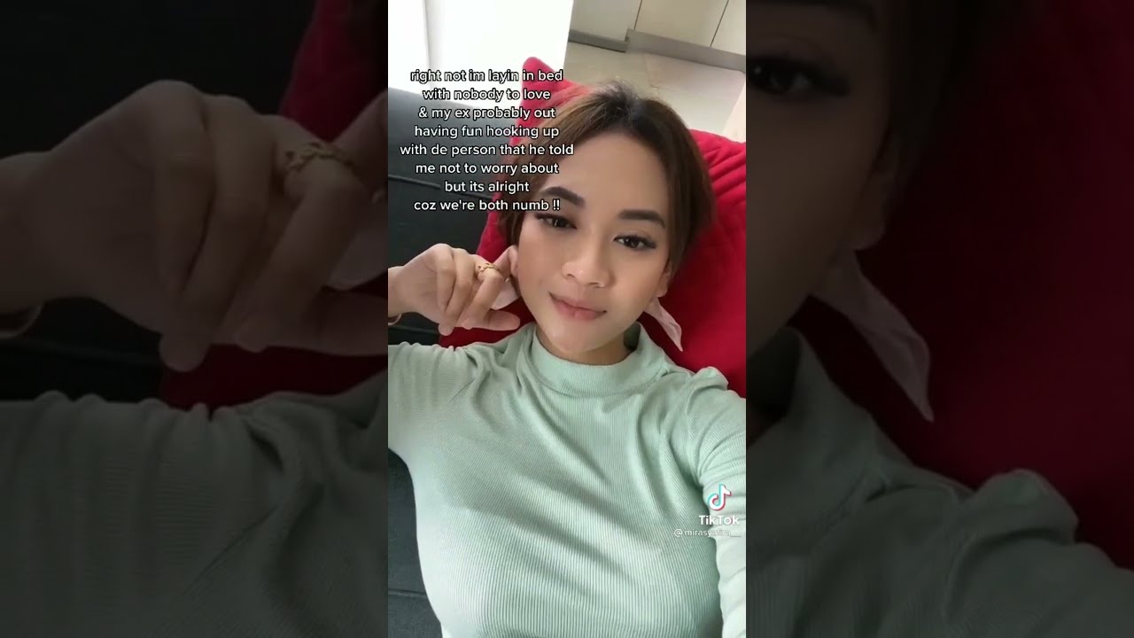 AWEK TIKTOK BODY MANTAP PAPAYA BESAR !! SEKSI l PENPURPLE DOTCOM2