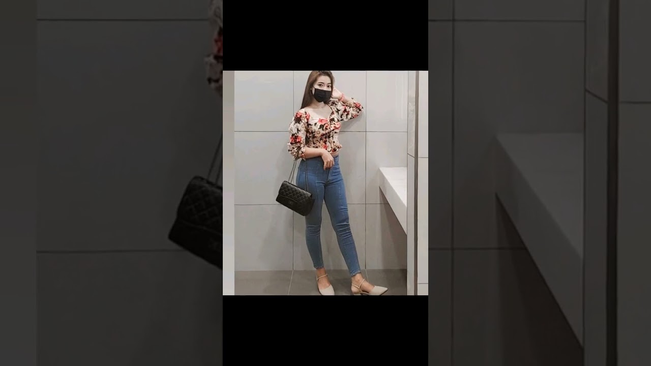 AWEK TIKTOK-Gamba sexy