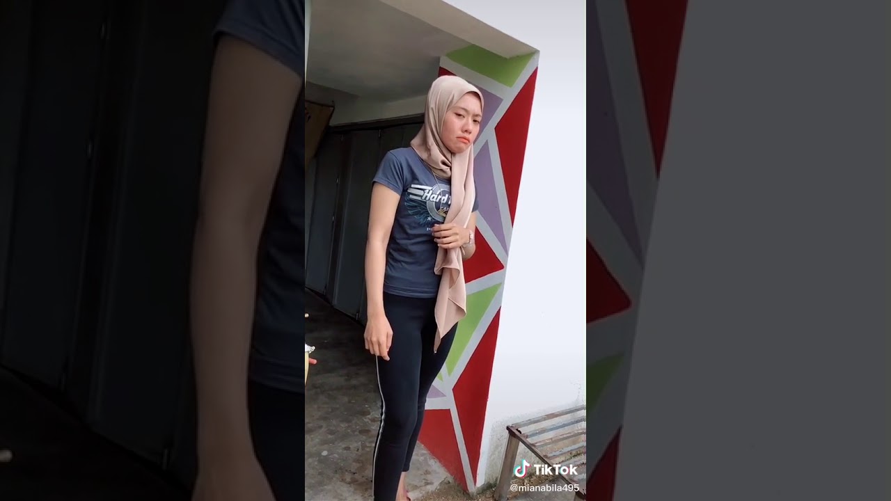 Awek tudung