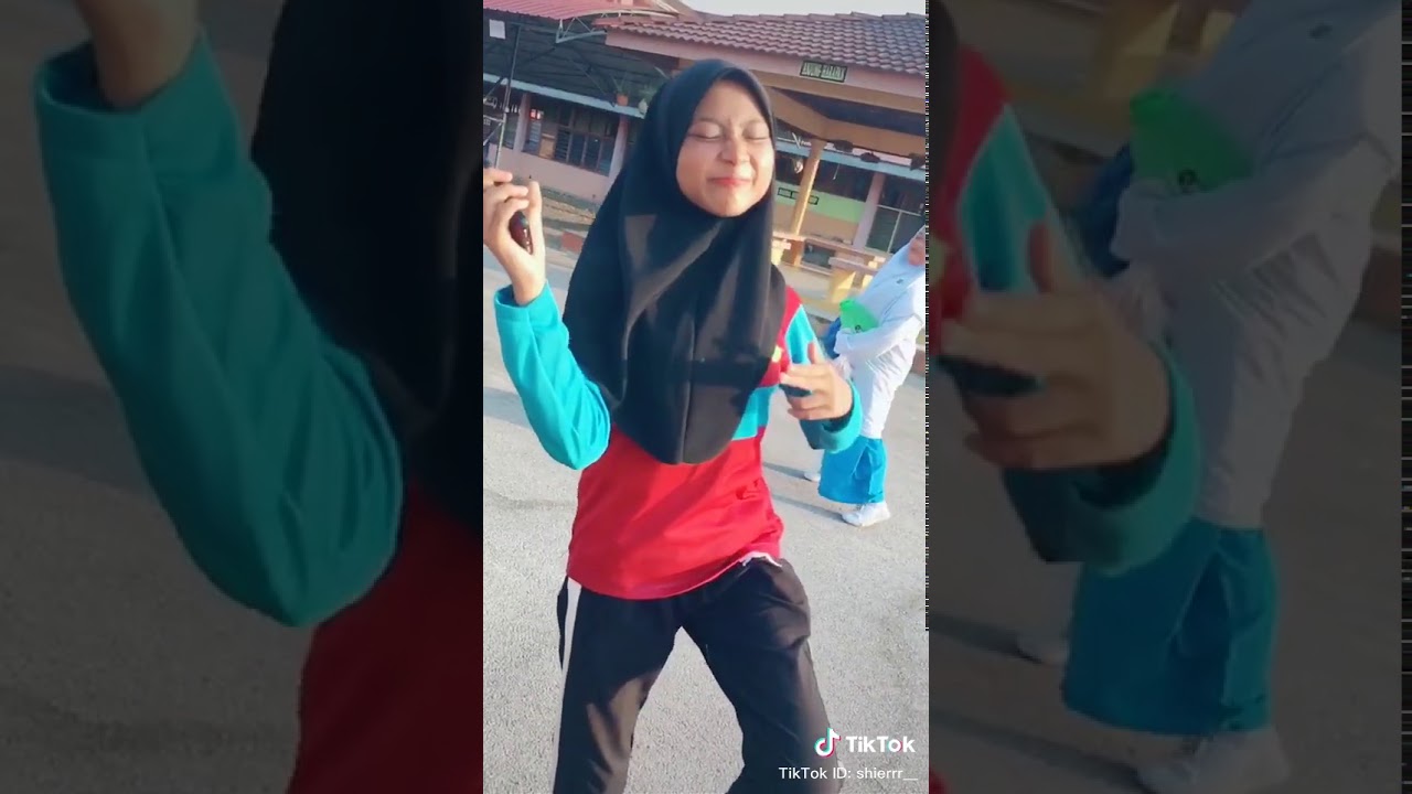 Awek tudung