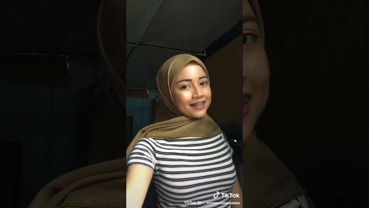 Awek tudung