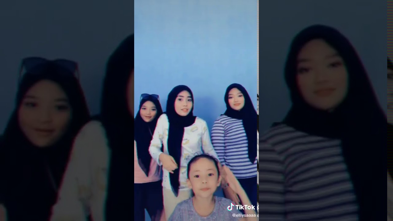 Awek tudung
