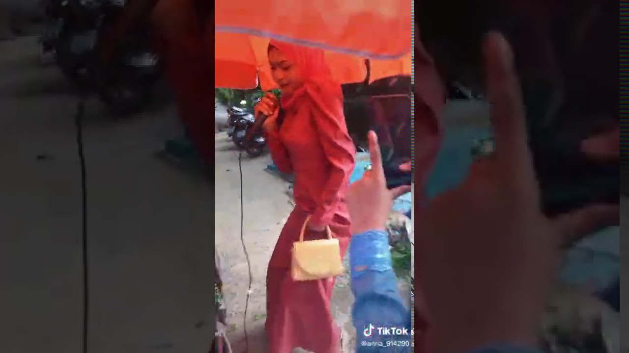 Awek tudung