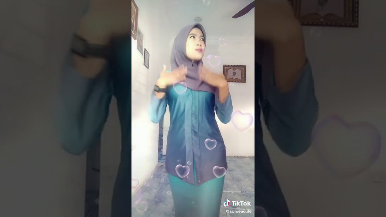 awek tudung