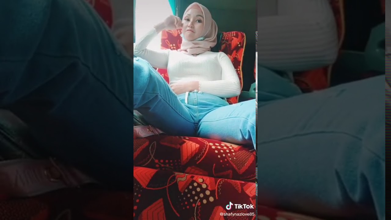 Awek tudung