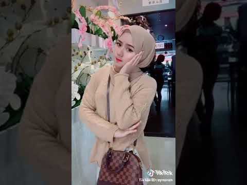 Awek tudung padu cute
