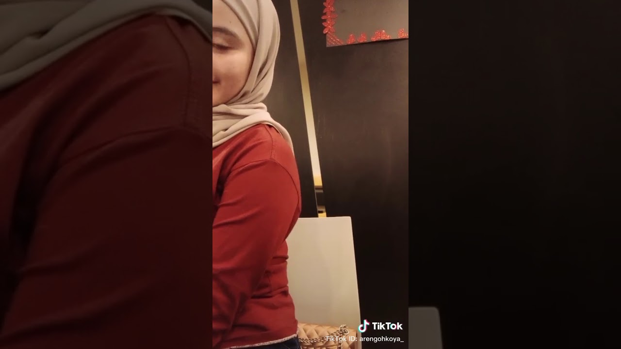 Awek tudung