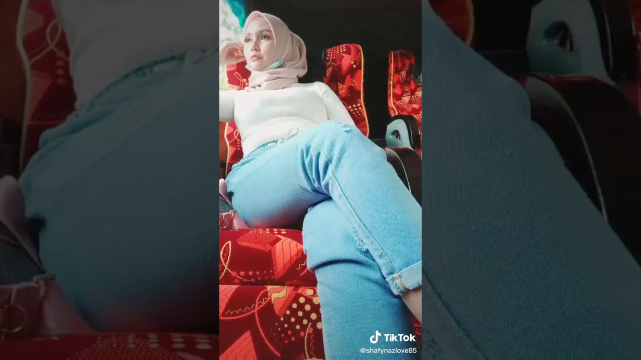 Awek tudung