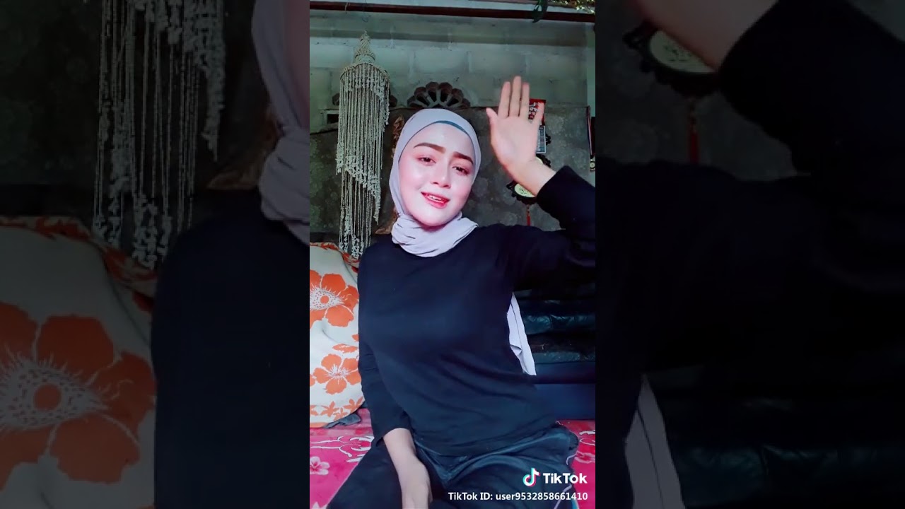 Awek tudung