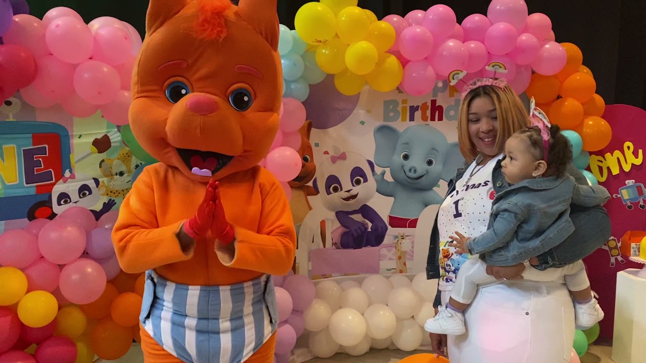 Ayanna Word Party x @Childrenatplay