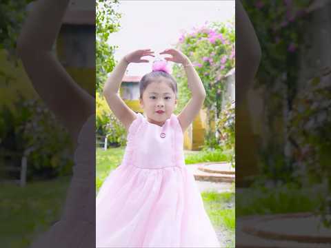 Bé gái hát Mẹ Ơi Có Biết cực đáng yêu #meoicobiet #nhacthieunhi #bekhanhvy