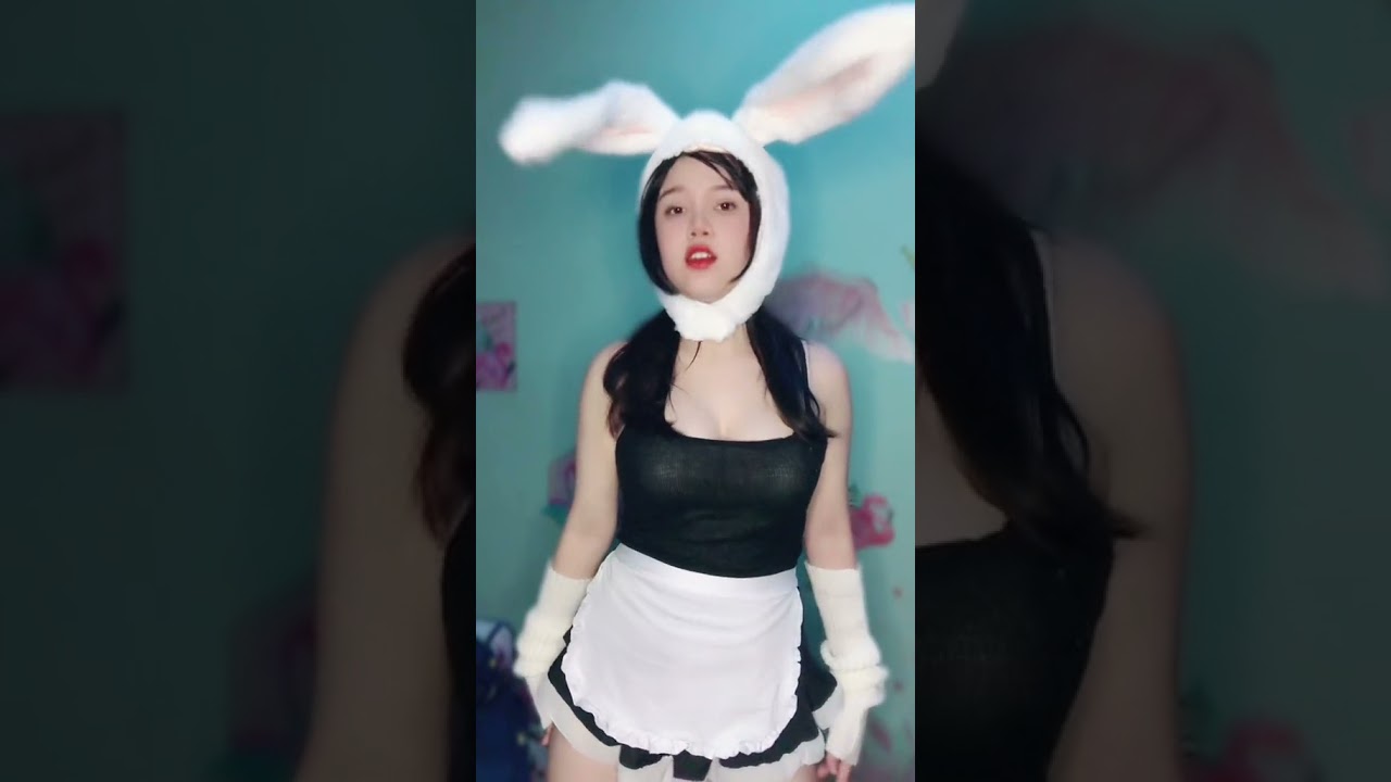 bé thỏ của ai