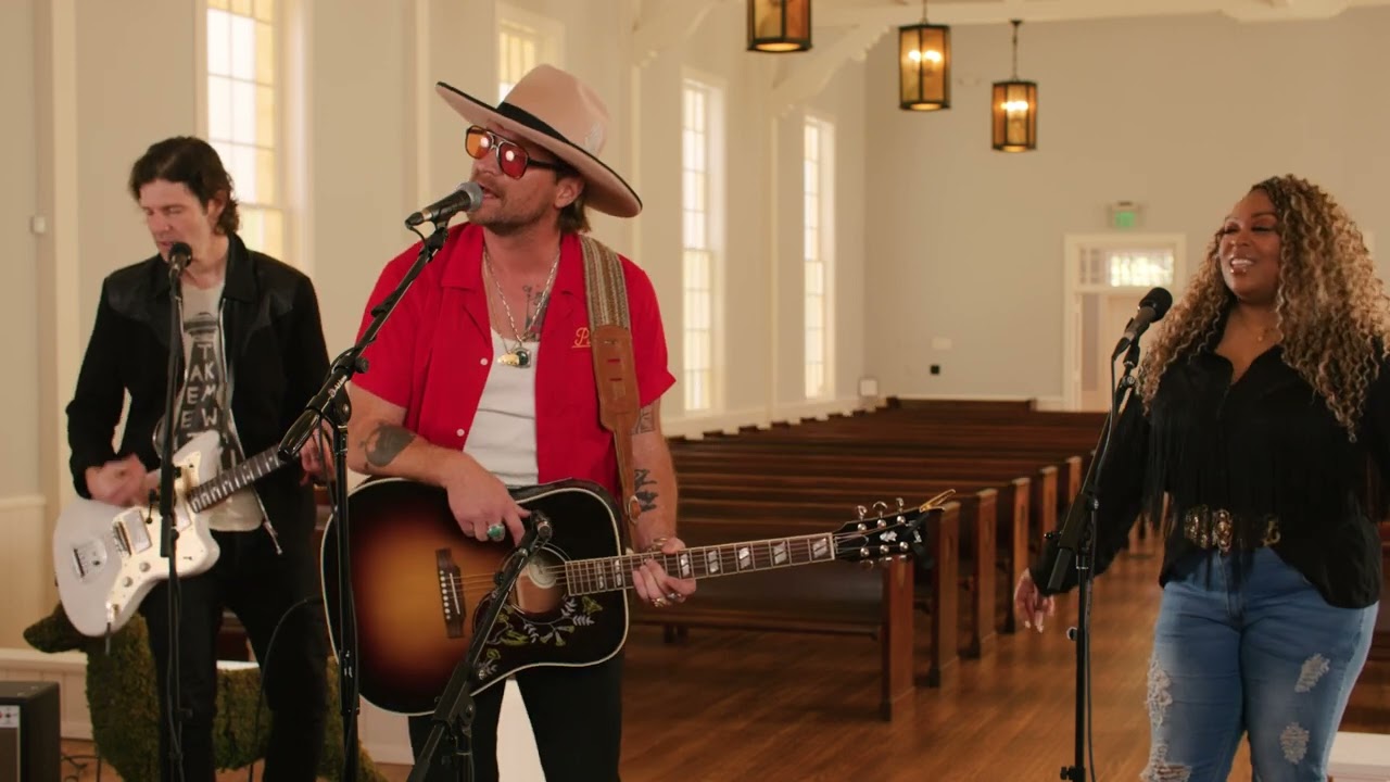Back Porch Session: Wilder Woods
