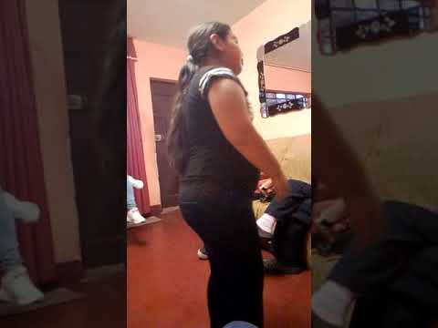 Bailando mi sobrina y yo