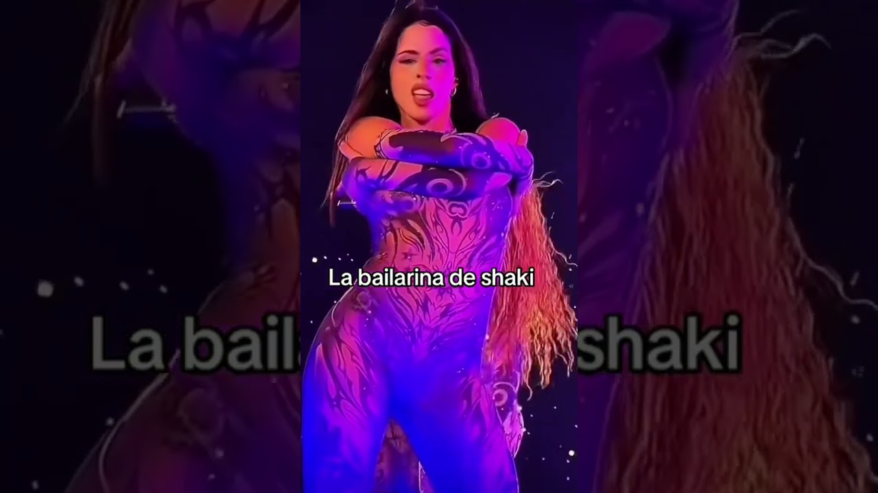 bailarina de Shakira #shakira #yosoydelos7mil #concert