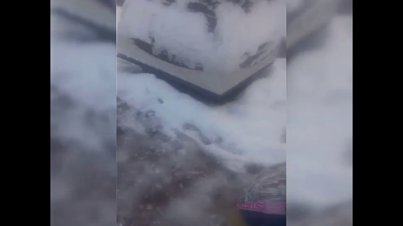 Balıkesir karda lastik yakma