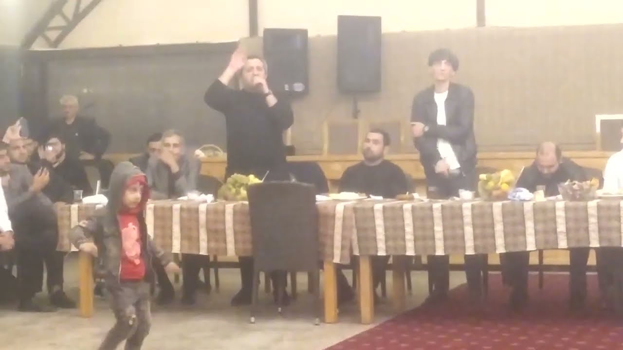 Baləli, Orxan, Ruslan - Rəşad Dağlıya həsr olunmuş meyxana.