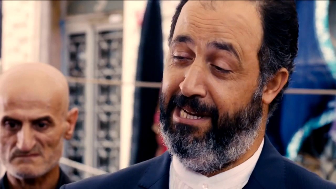 Bana Bir Soygun Yaz pazar sahnesi