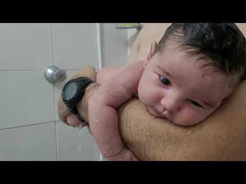 BANHO DE CHUVEIRO em bebê de 3 semanas | Benício ❤👶