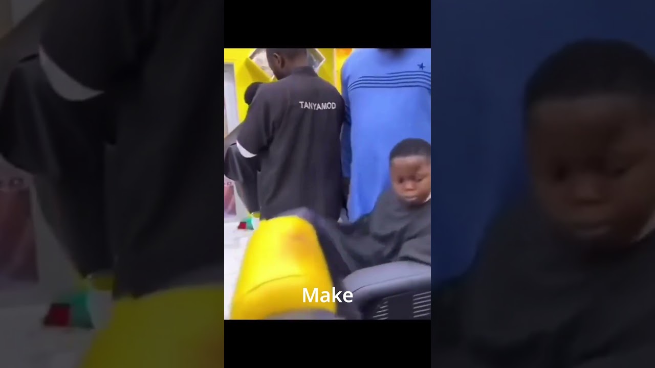 Barbers kissing prank