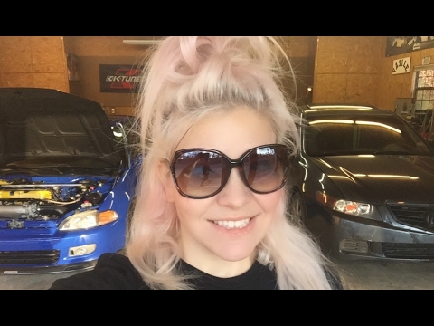 Battle of the sexes: oil change challenge
