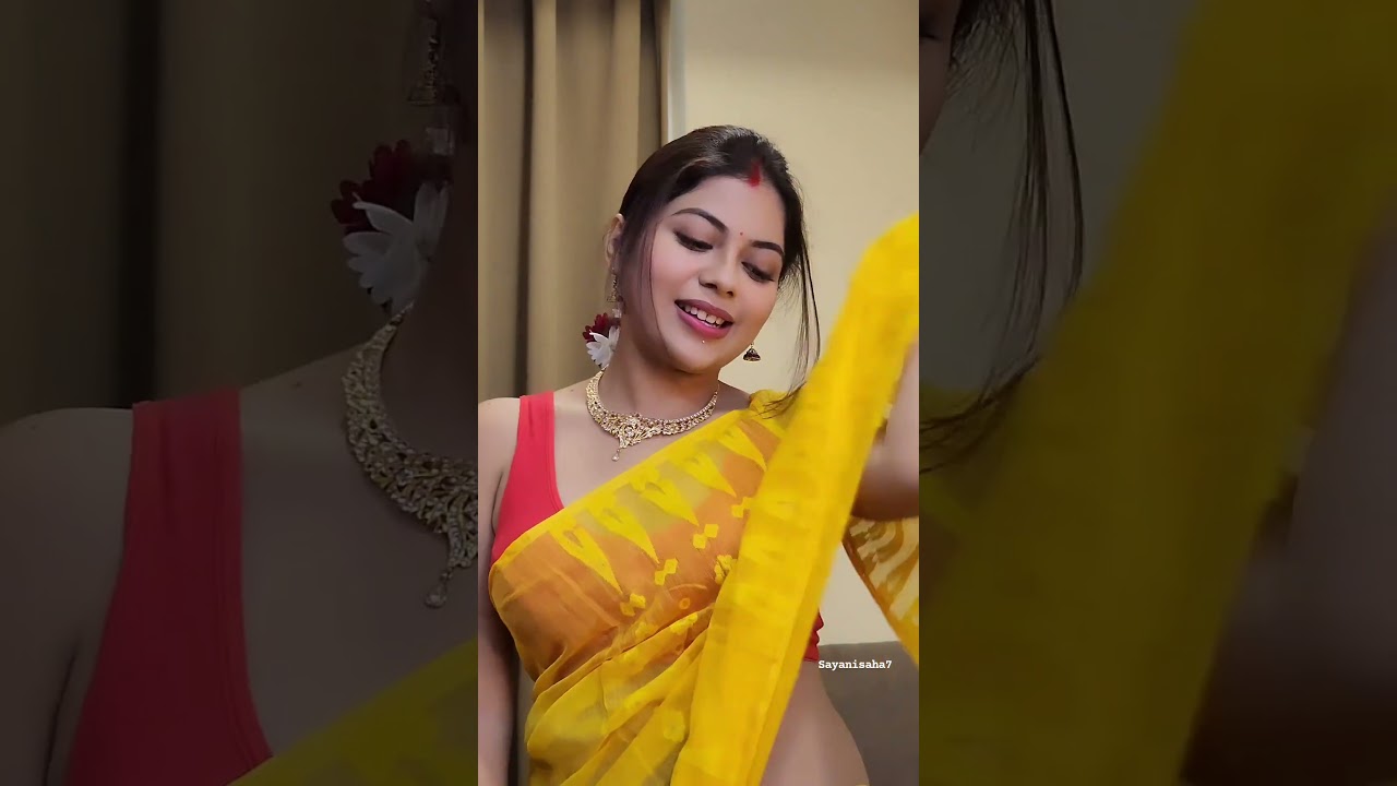 Beautiful bhabhi hot Armpit #hot #Armpit