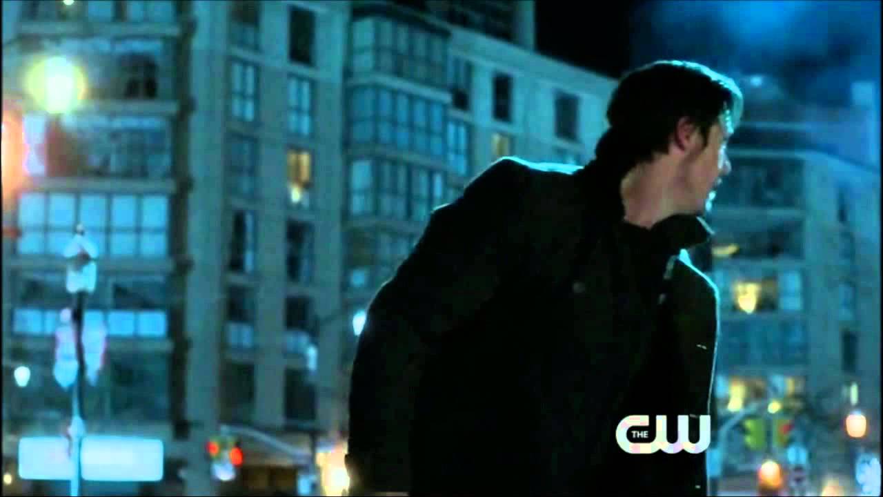 Beauty And The Beast - 1x17 Vincent Jump Scene From Building
