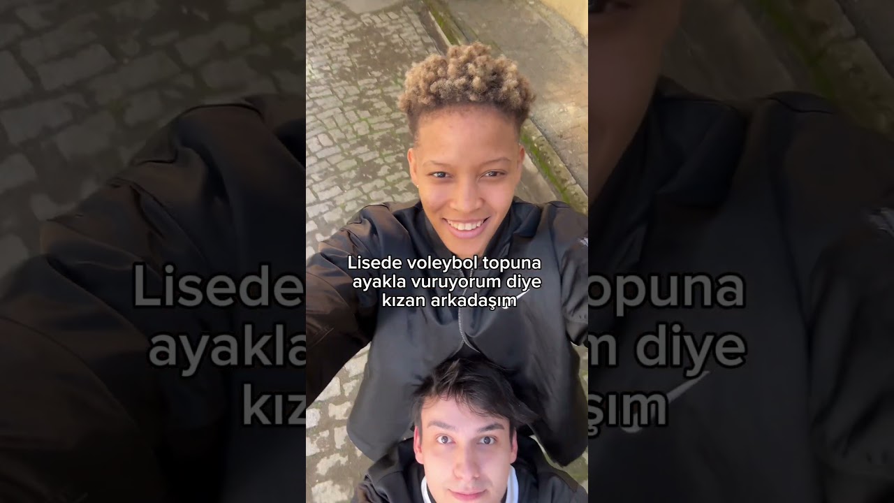 Beden eğitimi öğretmeninin gözdesi Melisa Vargas 🏐🇹🇷