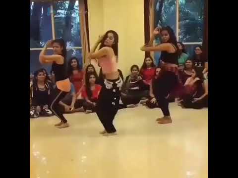 Belly fat Mujra 2018